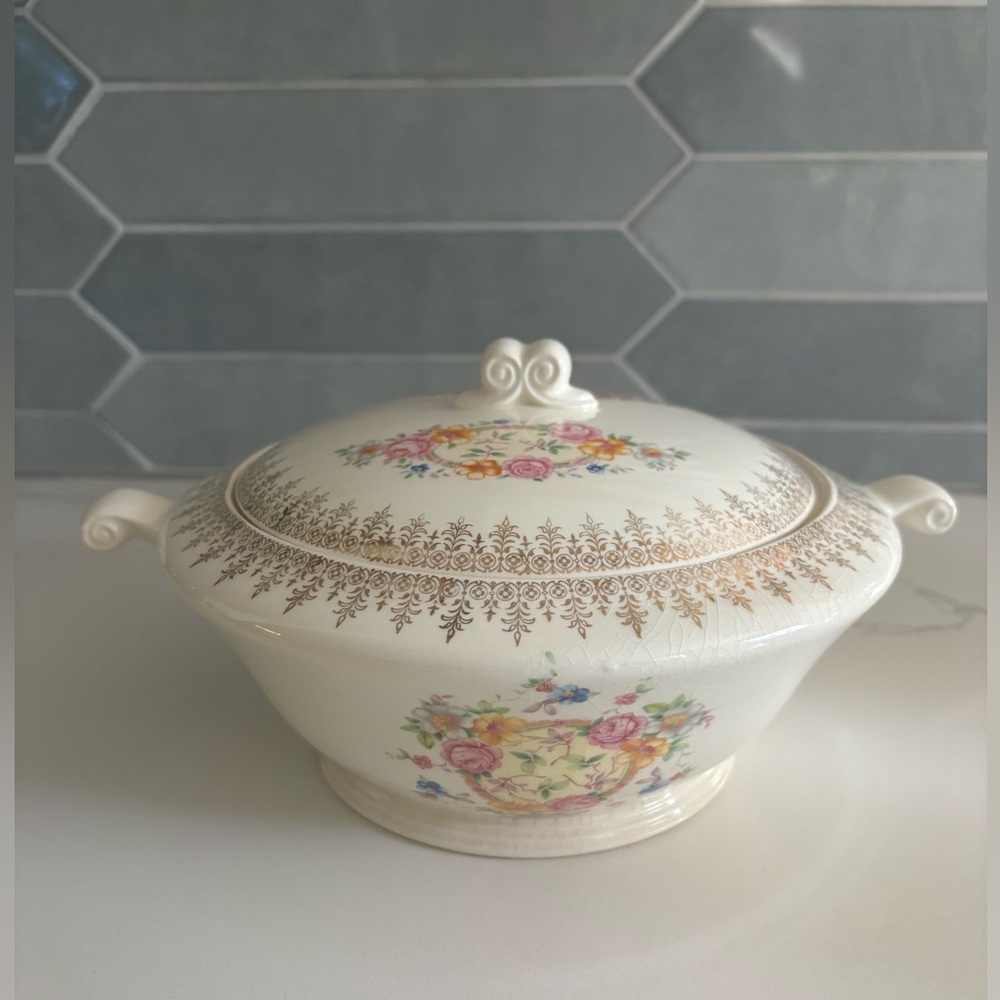 Edwin Knowles China Semi-Vitreous Covered Vegetable Bowl